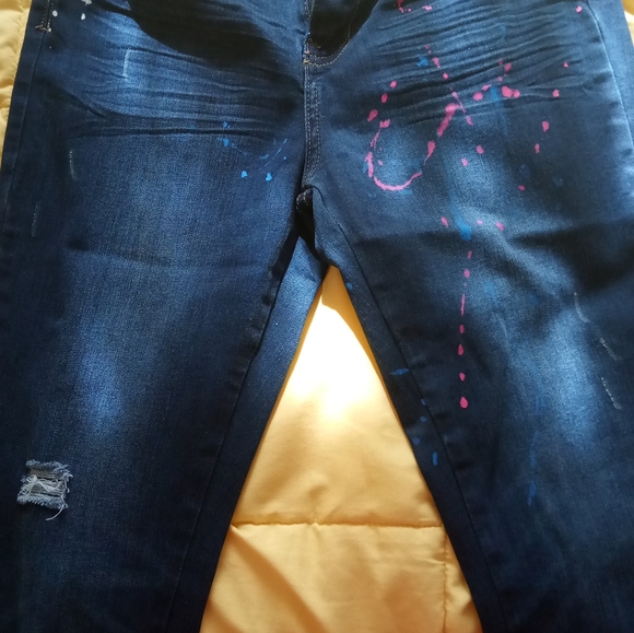 Nice pair of jeans - Picture 2 of 2